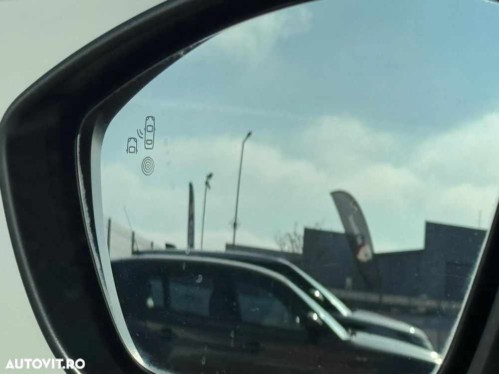 Citroën C3 1.2 PureTech S&S EAT6 Shine - 15