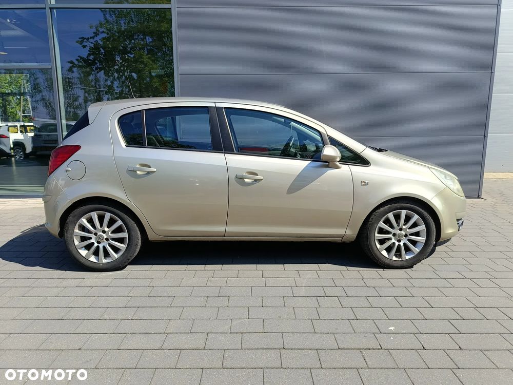 Opel Corsa 1.4 Cosmo - 7