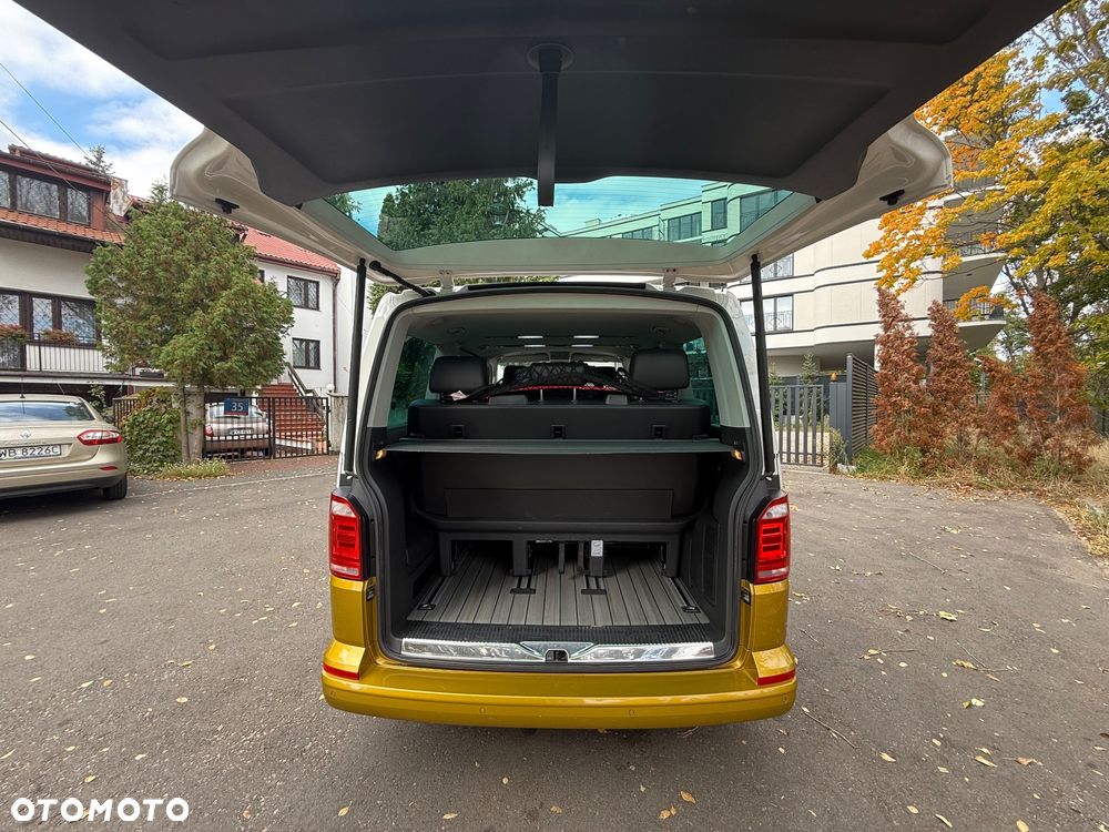 Volkswagen Multivan - 14