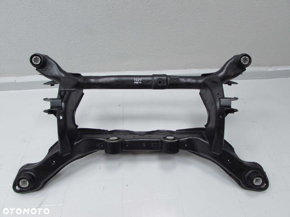 VOLVO XC60 I WOZEK SANKI BELKA KOLYSKA ZAWIESZENIA TYL AWD  2014R - 1