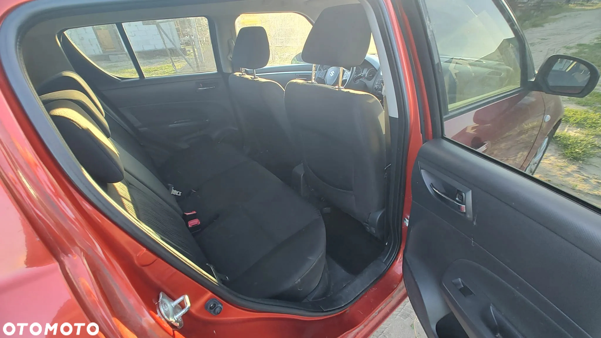 Suzuki Swift 1.2 Premium - 13