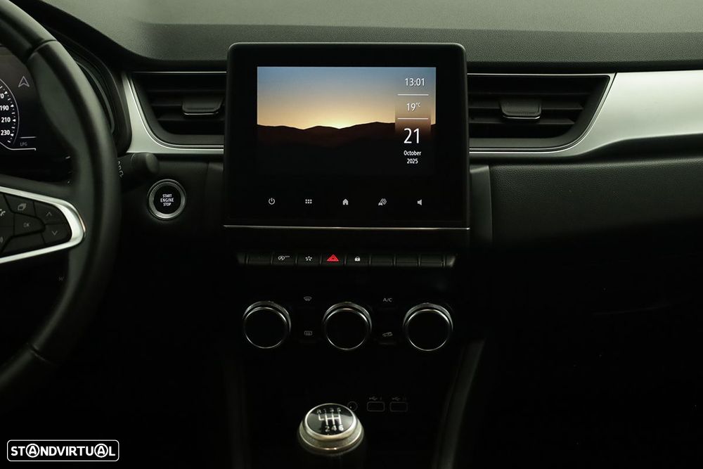 Renault Captur 1.0 TCe Techno Bi-Fuel - 8