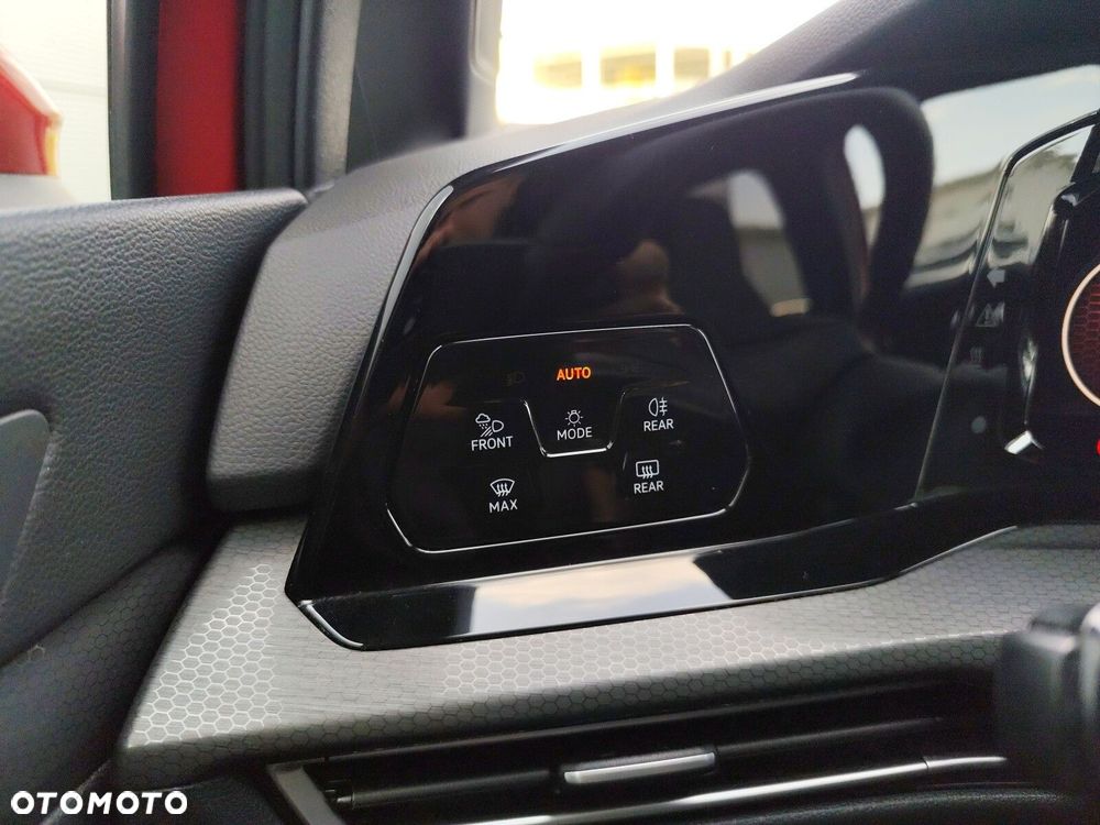 Volkswagen Golf 2.0 TSI GTI DSG - 19