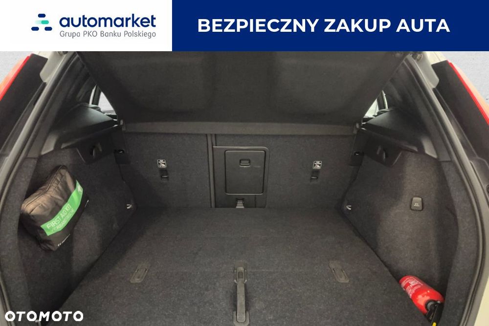 Volvo XC 40 B3 Core - 9