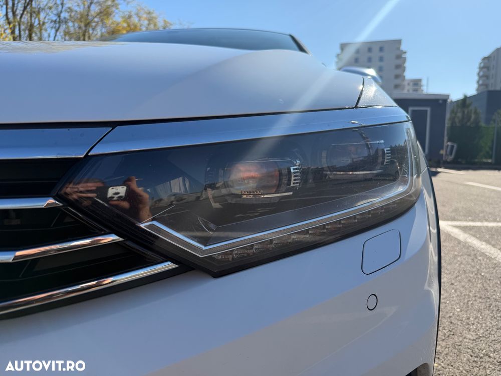 Volkswagen Passat Alltrack 2.0 TDI DSG 4Motion - 8