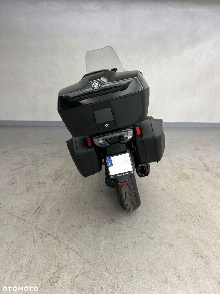 BMW R - 6