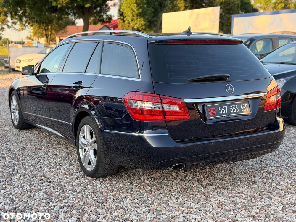 Mercedes-Benz Klasa E 200 CGI BlueEffICIENCY Avantgarde - 4