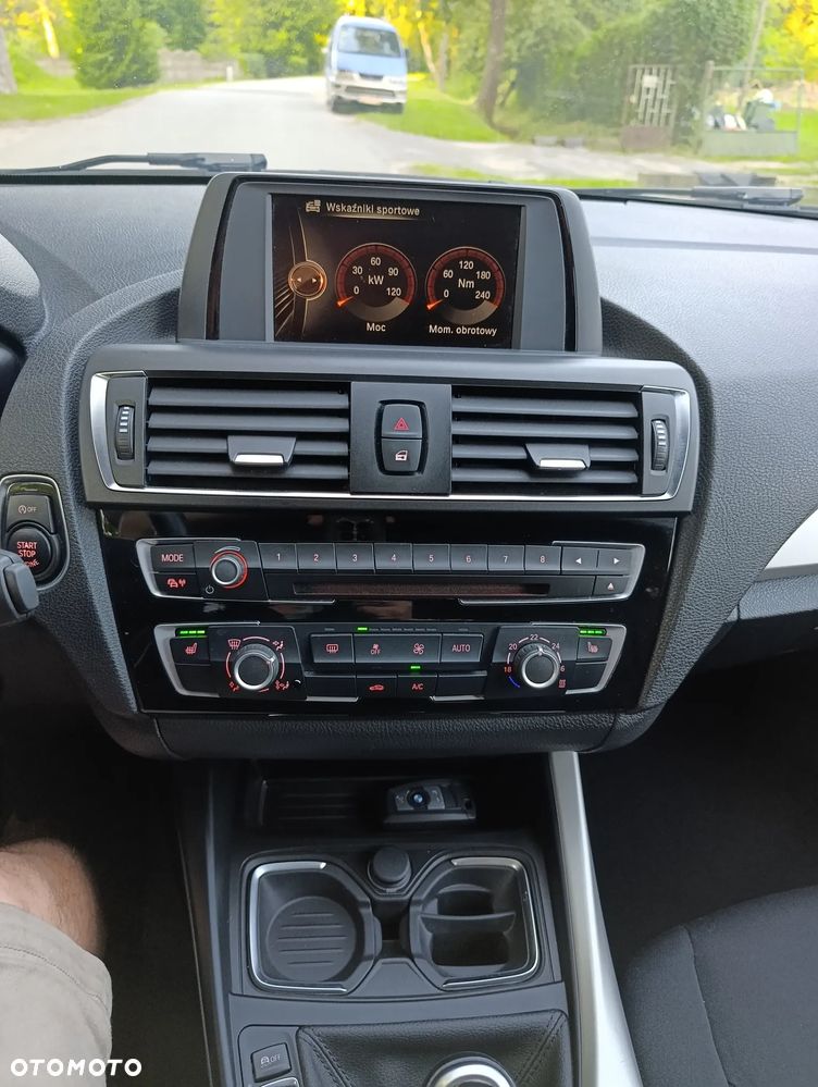 BMW Seria 1 116i Edition Metropolitan - 18