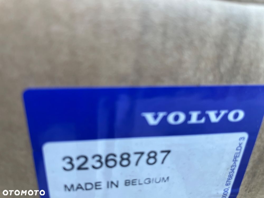 SZYBA CZOŁOWA VOLVO XC 40 II   GRZANA NOWA ORYGINAŁ - 3