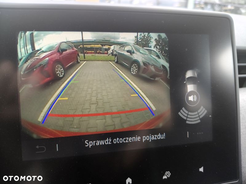 Renault Clio - 22