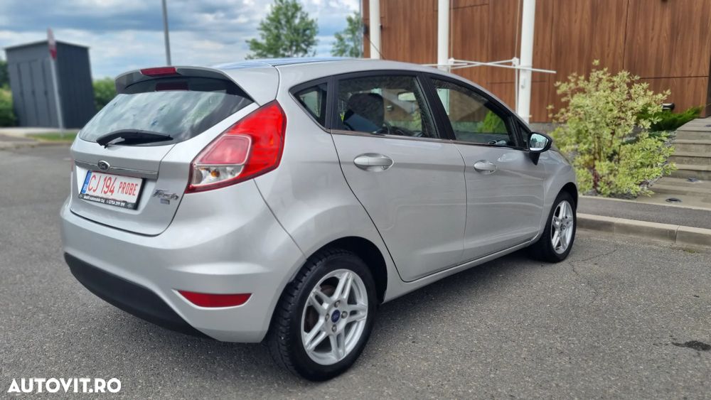 Ford Fiesta 1.4 Titanium - 12