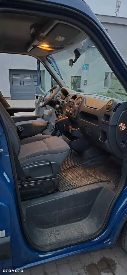 Renault Master - 11