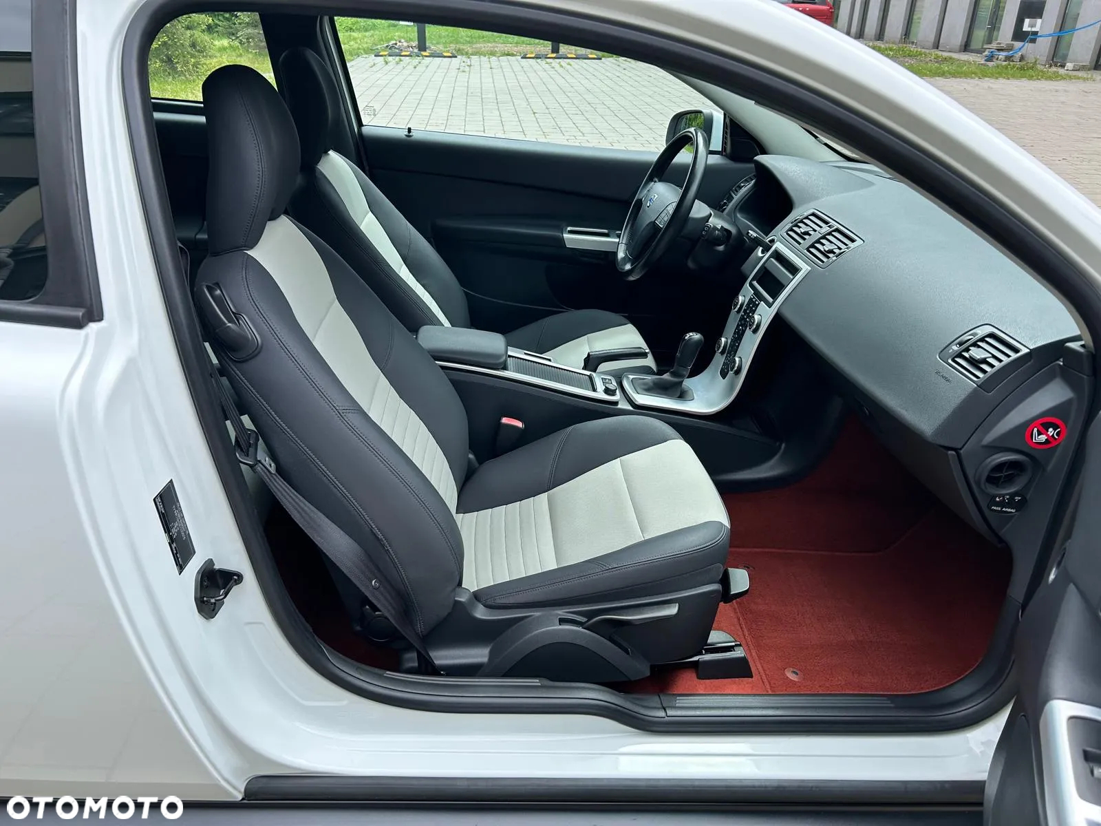 Volvo C30 1.6D DRIVe Momentum - 19