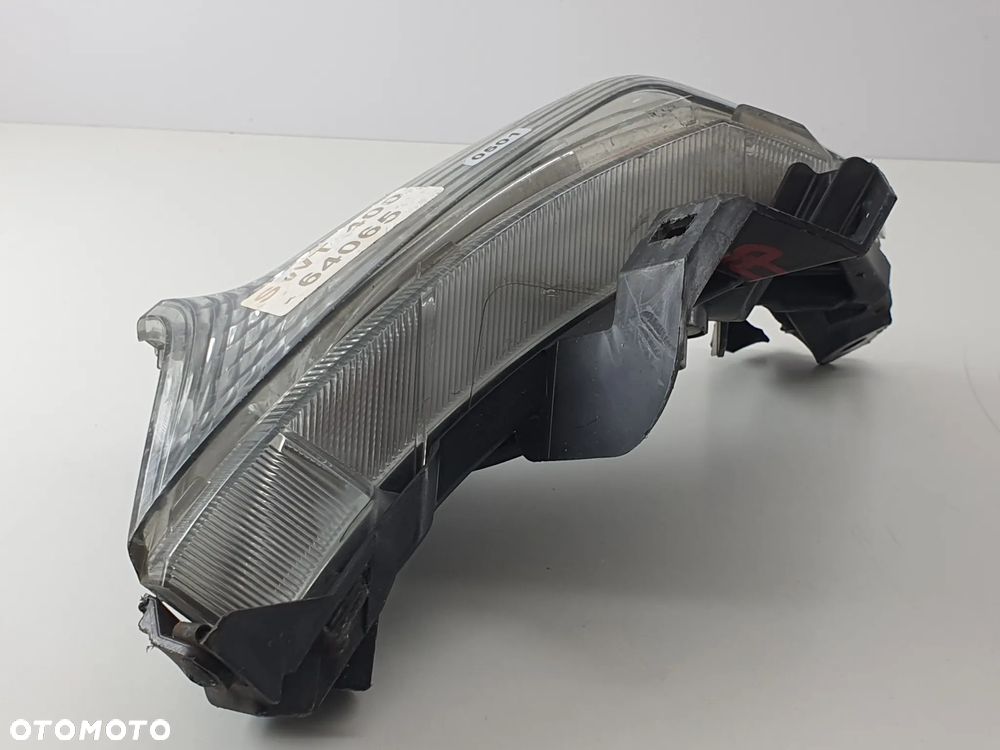 HONDA SWT 400 KIERUNKOWSAZ PRZÓD PRAWY - 5