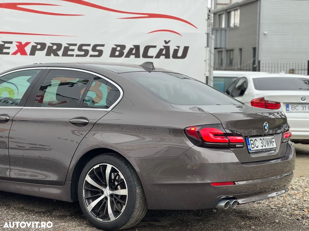 BMW Seria 5 520d - 29