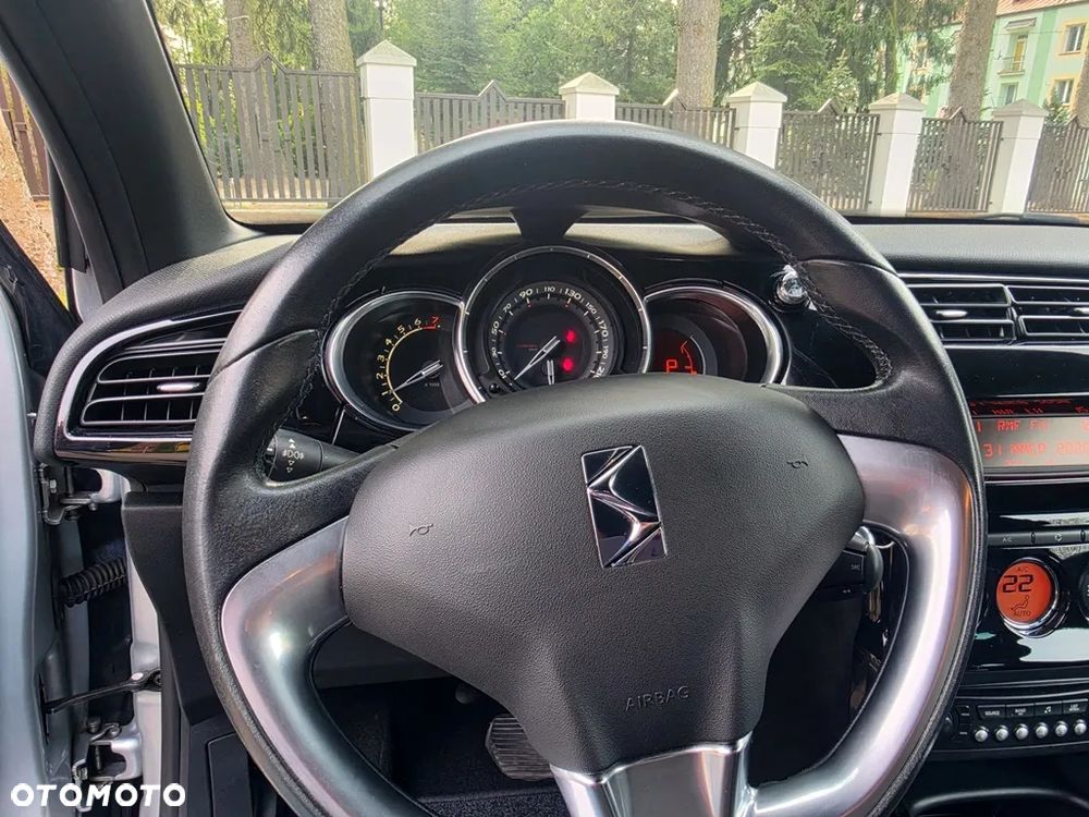Citroën DS3 VTi 120 Automatik SoChic - 32