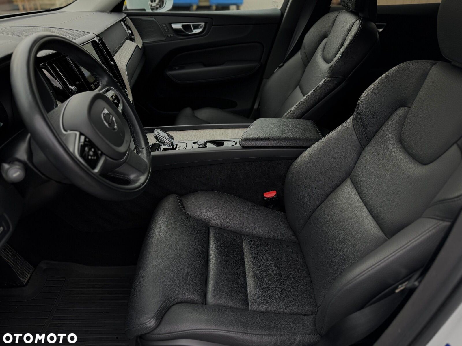 Volvo XC 60 - 11