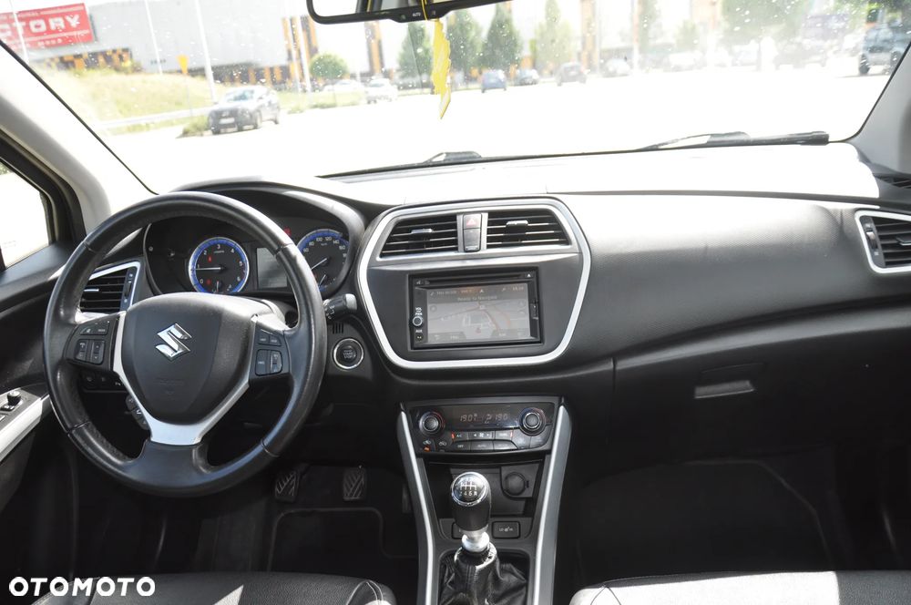 Suzuki SX4 S-Cross 1.6 DDiS Allgrip Comfort - 26