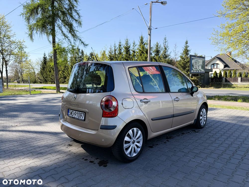 Renault Modus - 4