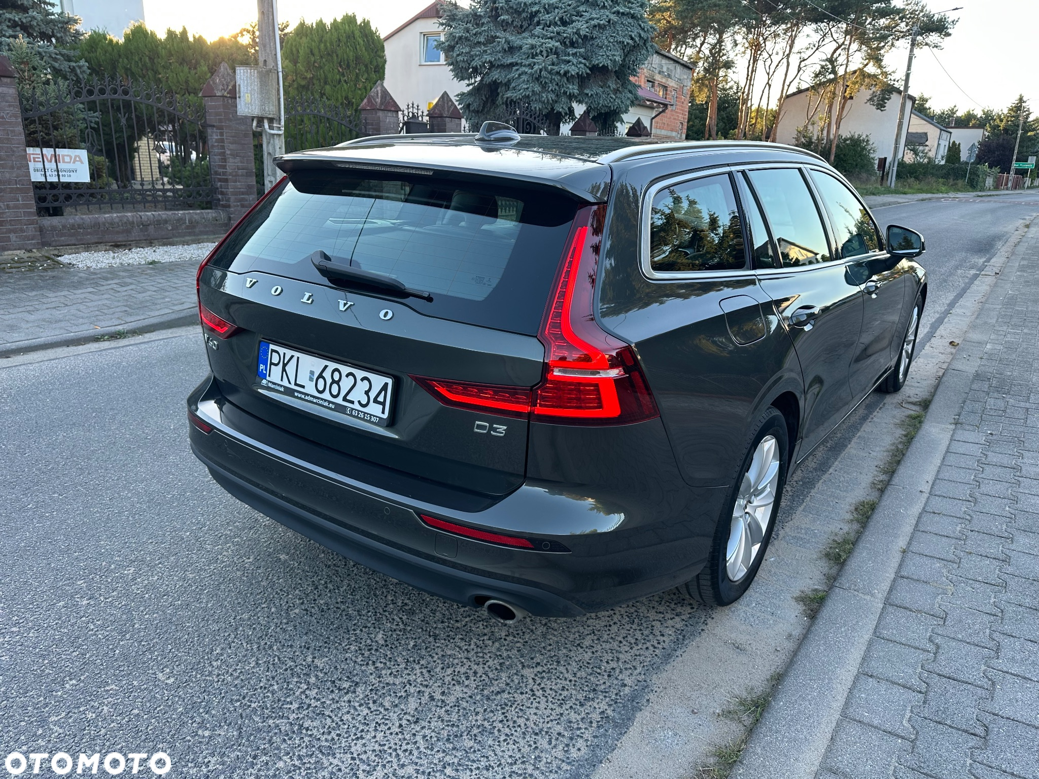 Volvo V60 D3 Drive-E Momentum - 5