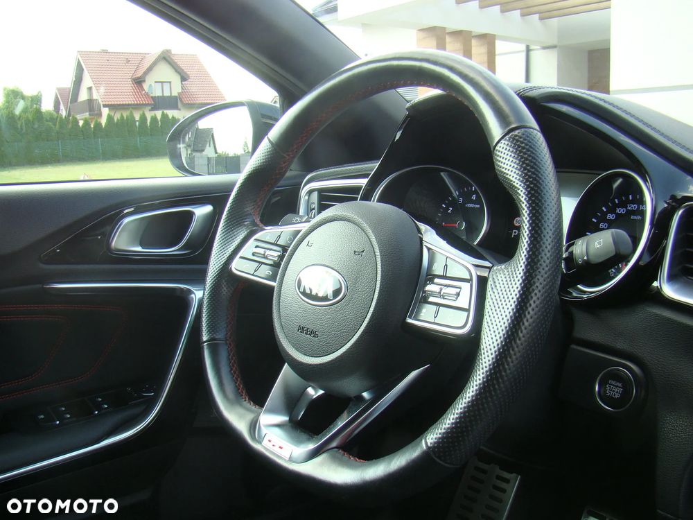 Kia ProCeed 1.6 T-GDI DCT7 OPF GT - 36