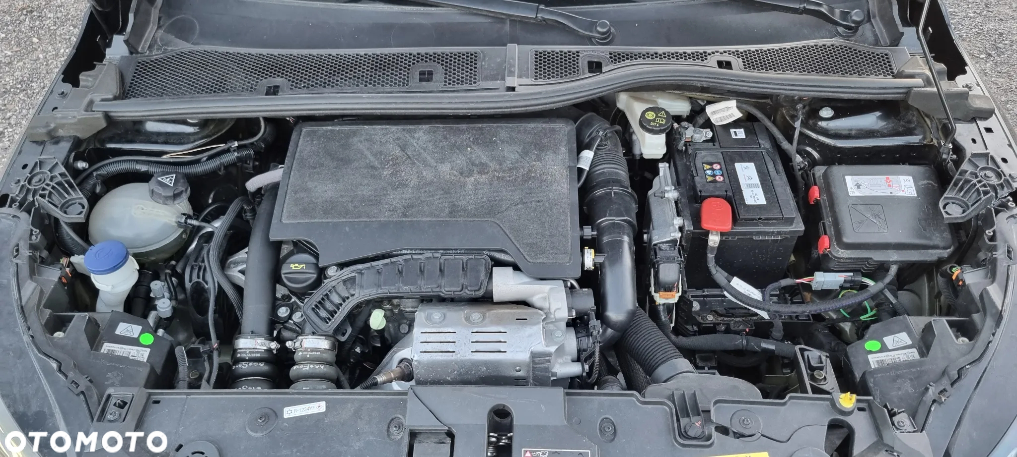 Peugeot 208 - 19