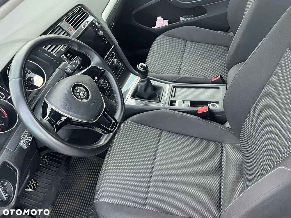 Volkswagen Golf VII 1.0 TSI BMT Trendline - 4