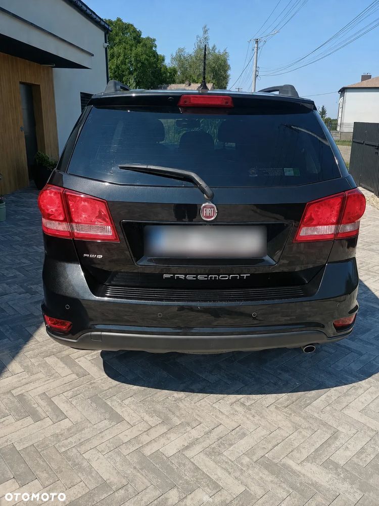 Fiat Freemont 2.0 Multijet Black Code AWD - 12