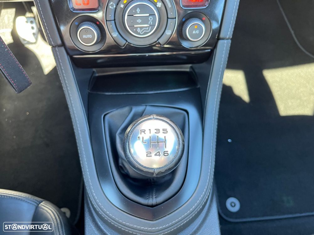 Peugeot RCZ 1.6 200 THP - 22