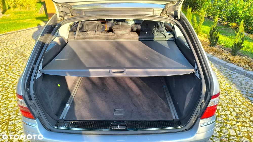 Mercedes-Benz Klasa E 320 CDI T Avantgarde - 6