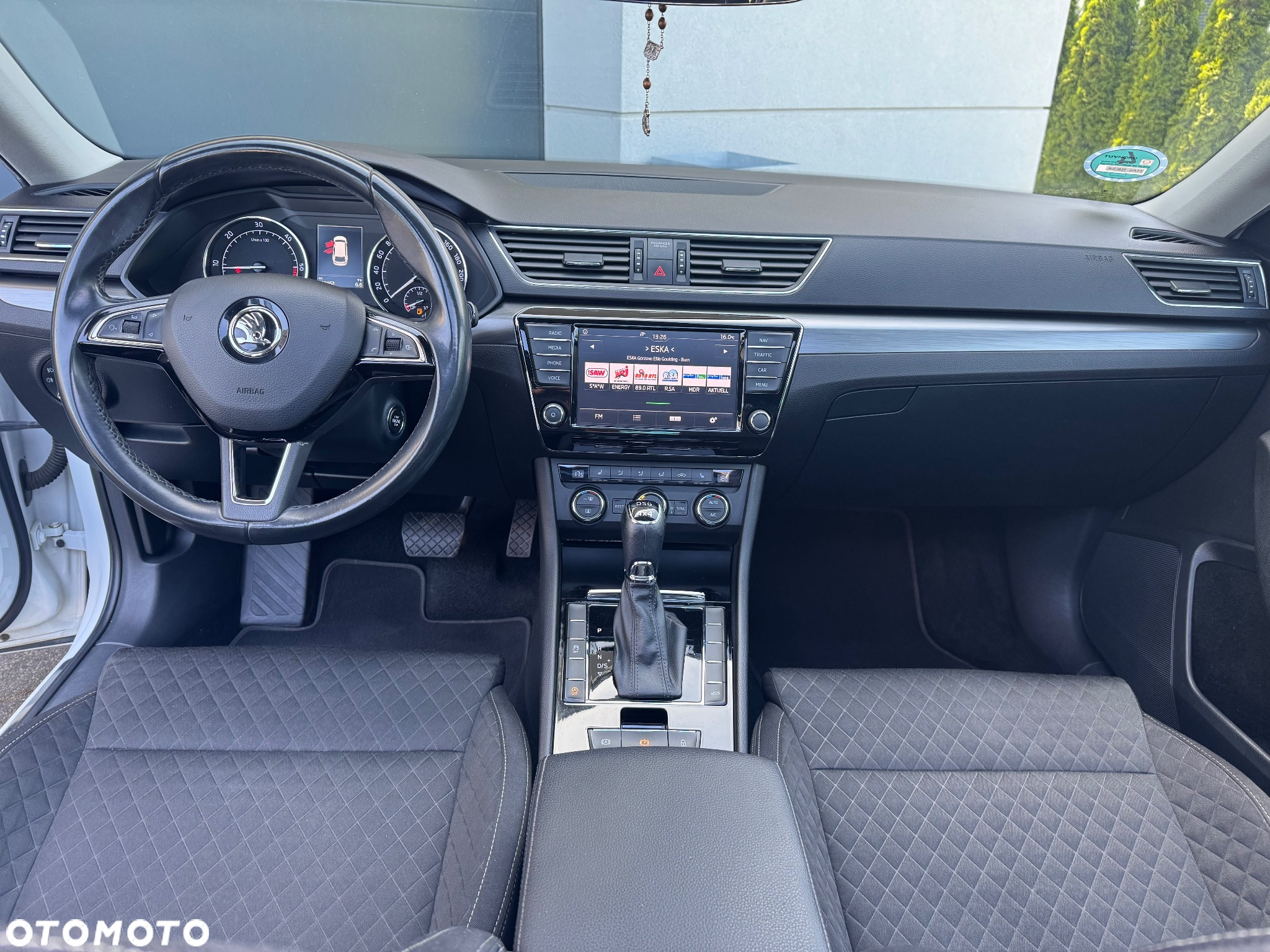 Skoda Superb 2.0 TDI 4x4 DSG Sportline - 18