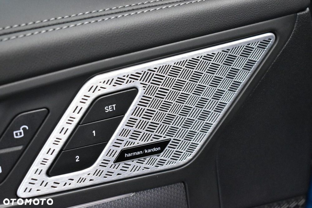 BMW X1 - 8