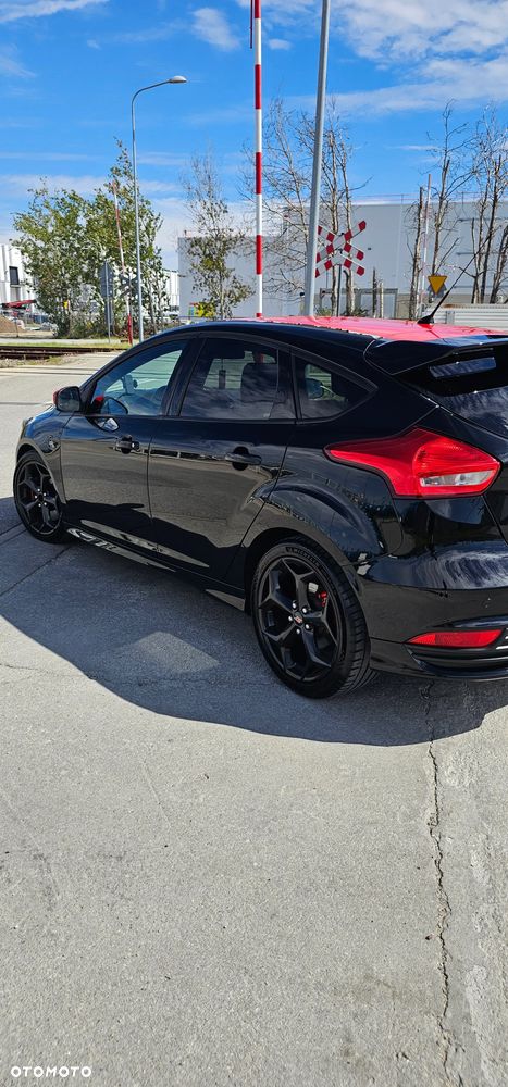 Ford Focus - 16