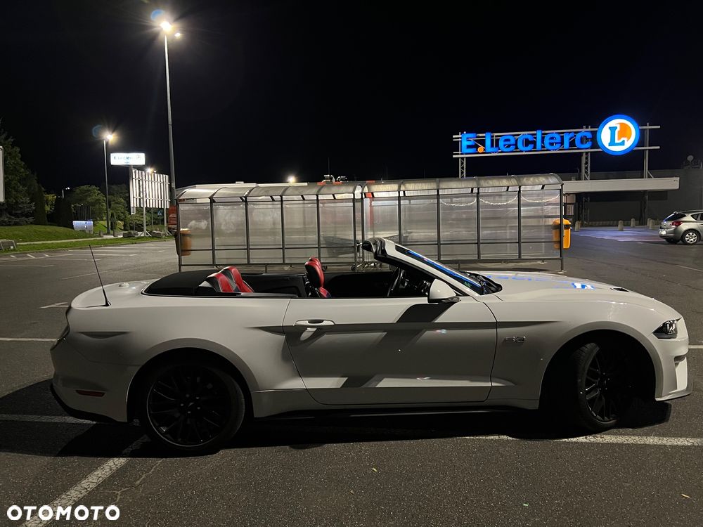 Ford Mustang 5.0 V8 GT - 9