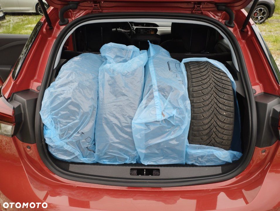 Opel Corsa - 18
