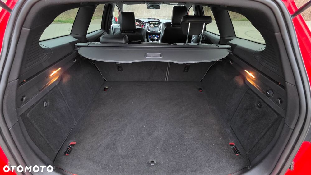 Ford Focus 2.0 TDCi ST - 10