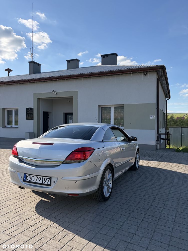 Opel Astra - 4