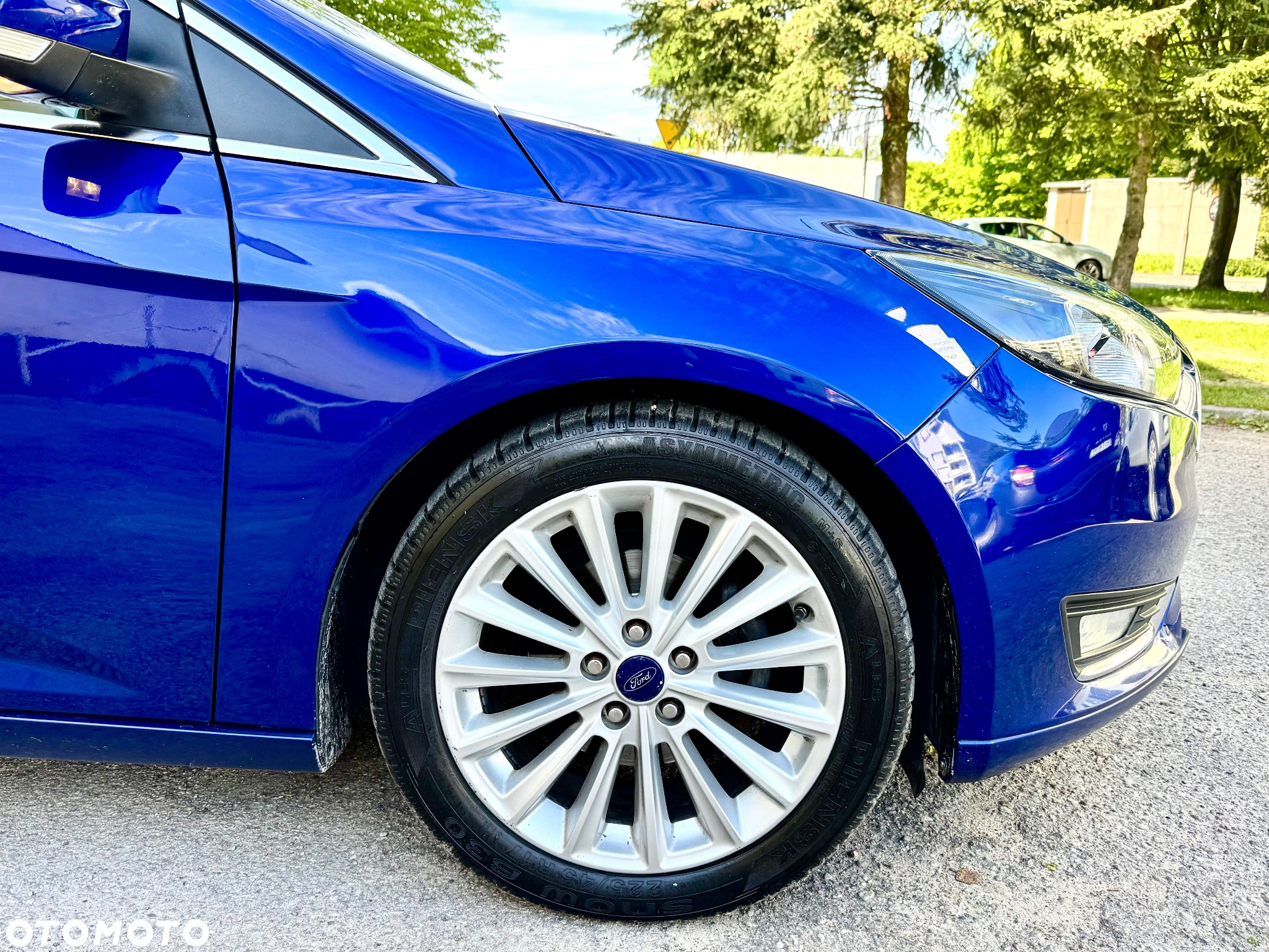Ford Focus 1.5 EcoBlue Start-Stopp-System COOL&CONNECT DESIGN - 12