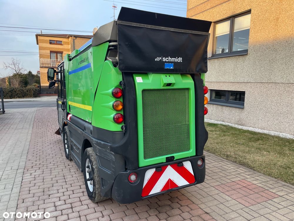 Schmidt Swingo Compact CS 256   200 + Zamiatarka drogowa  zamiatarka chodnikowa uliczna  Swingo 200 +    Super stan 2019 rok - 12