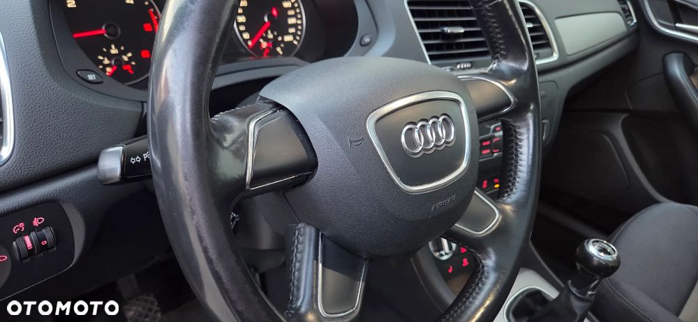 Audi Q3 2.0 TDI Edycja Specjalna - 33
