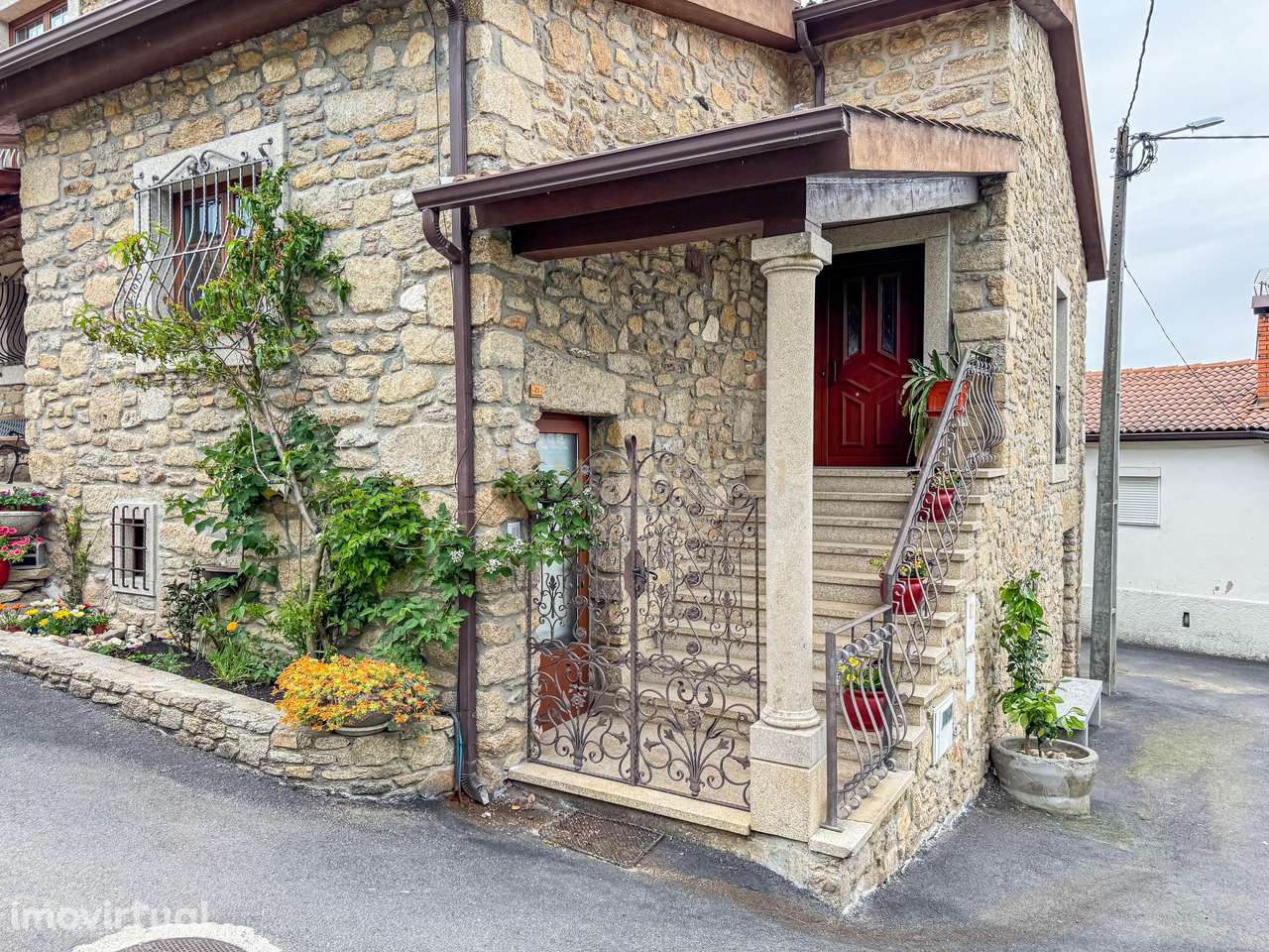 Moradia de Pedra em Rossas - Grande imagem: 4/48