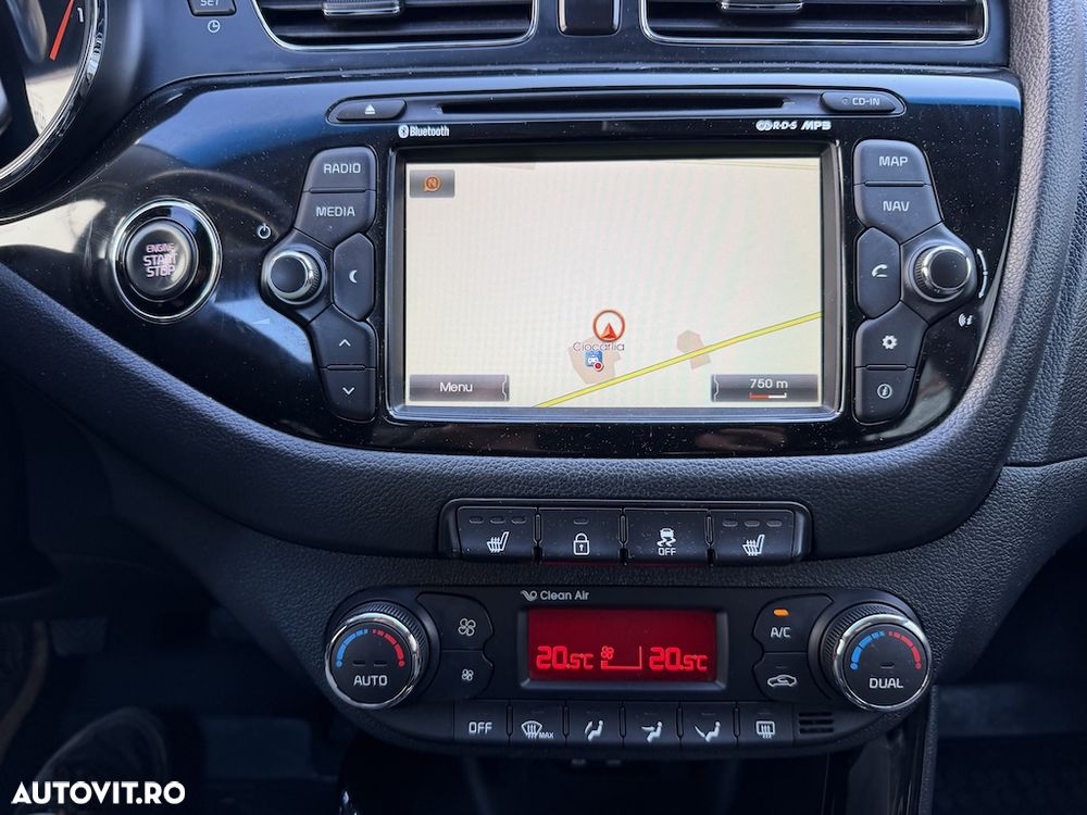 Kia Ceed 1.6 CRDi 128 Platinum Edition - 11