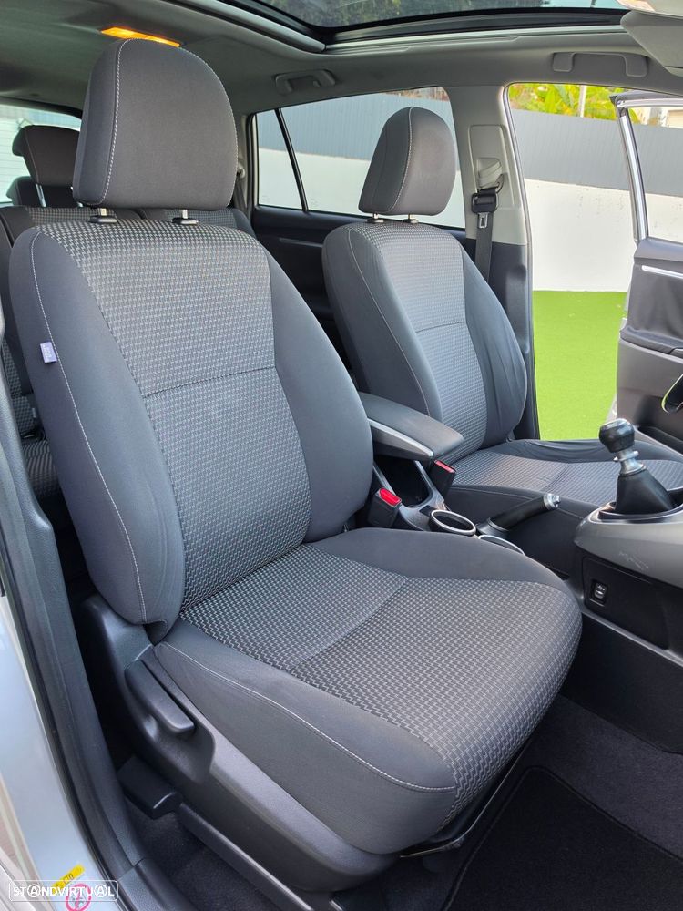 Toyota Verso 1.6 D-4D Comfort - 27