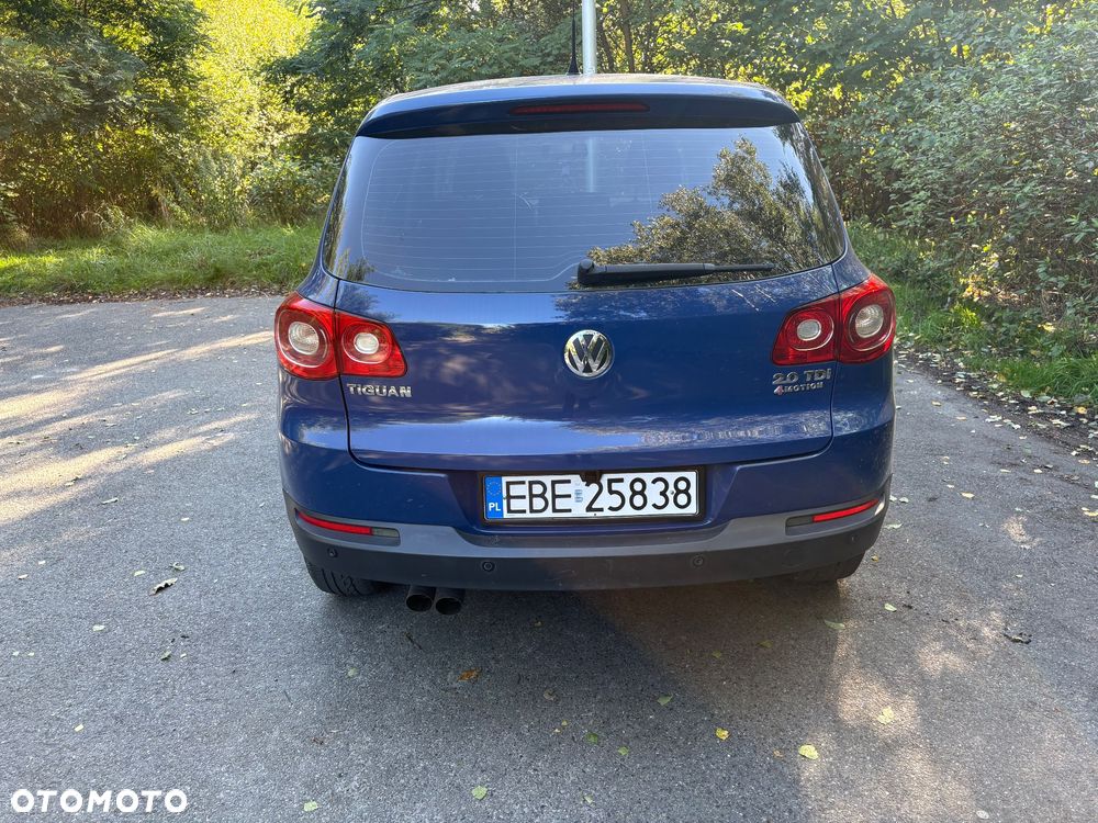 Volkswagen Tiguan - 4