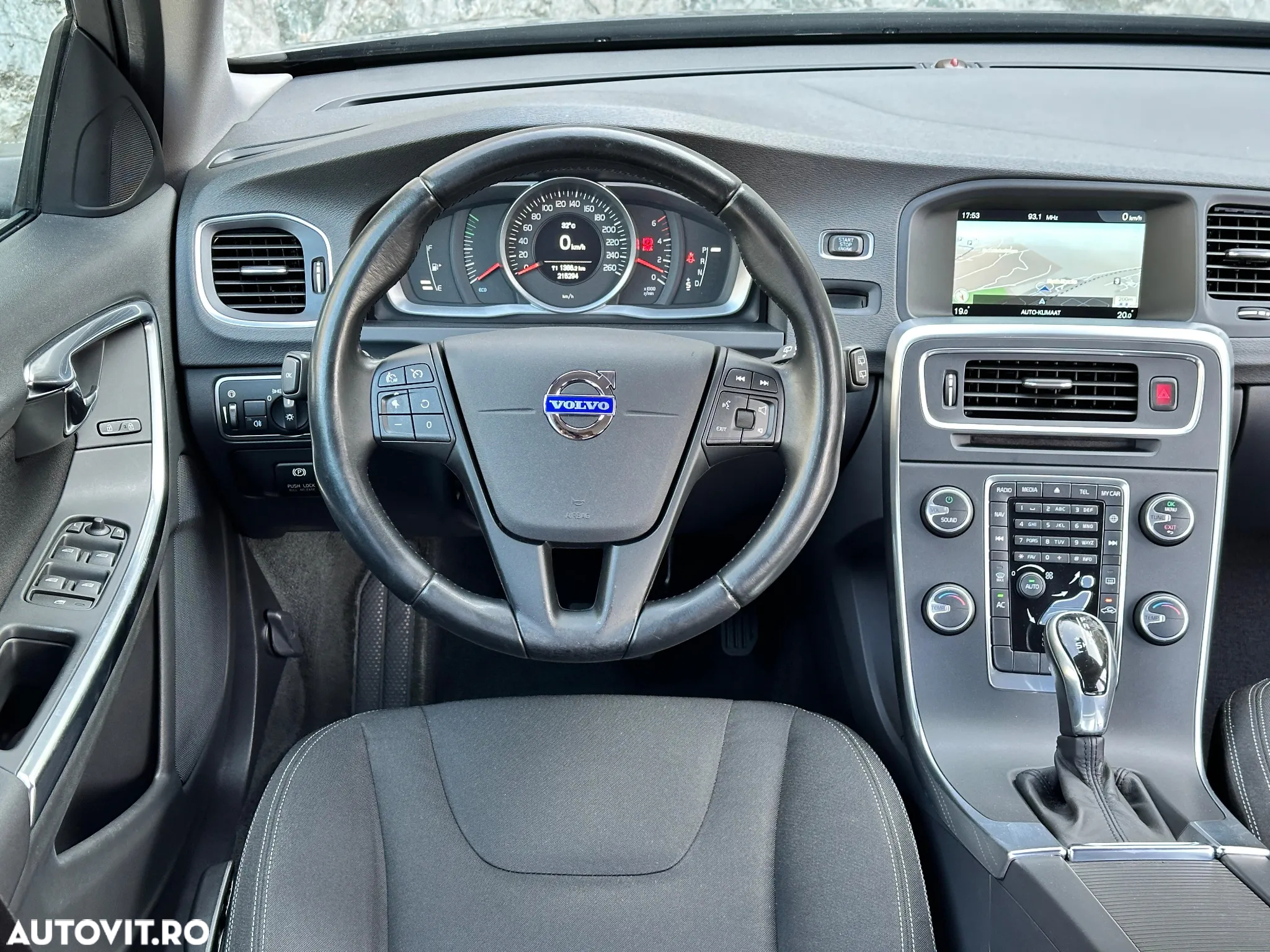 Volvo V60 D2 Geartronic Powershift Kinetic - 6