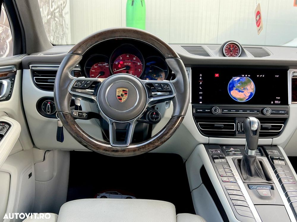 Porsche Macan GTS PDK - 10