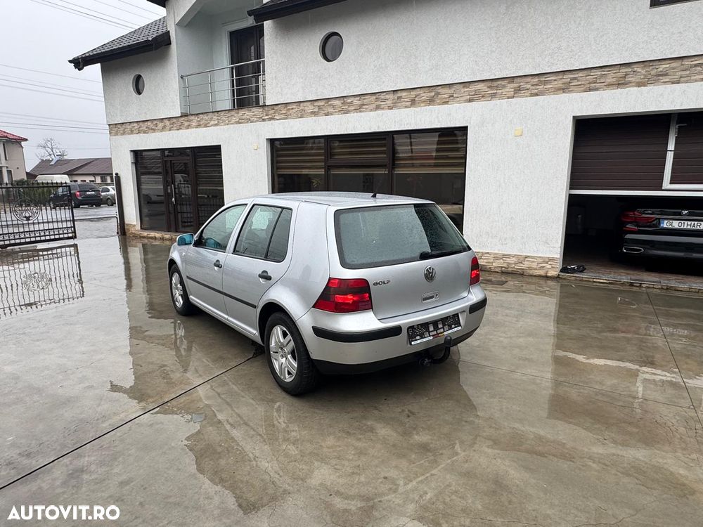 Volkswagen Golf 1.4 Trendline - 4