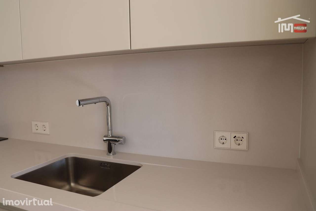 Apartamento T1 Parque das Nações - Varanda e Vista Rio no Distrikt ... - Grande imagem: 5/34