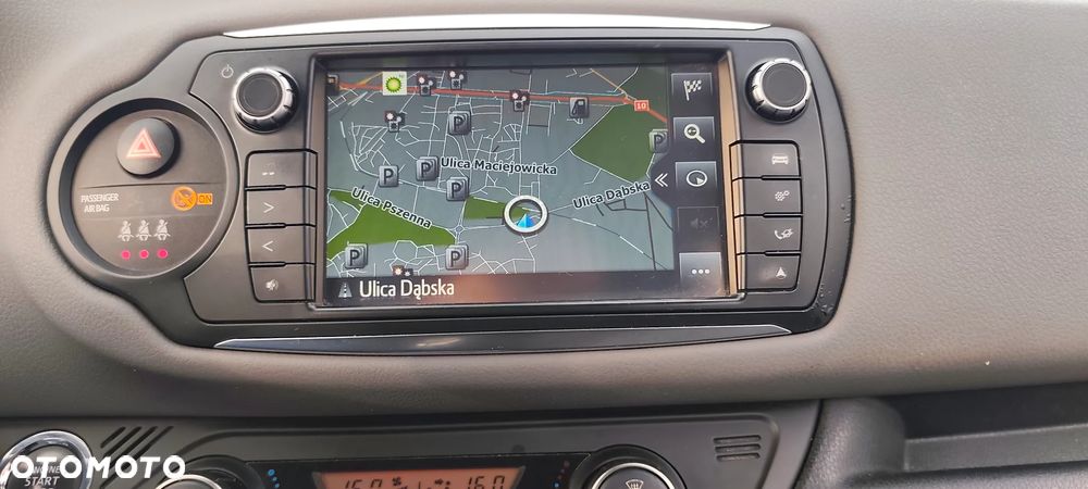 Toyota Yaris 1.4 D-4D Premium EU6 - 15