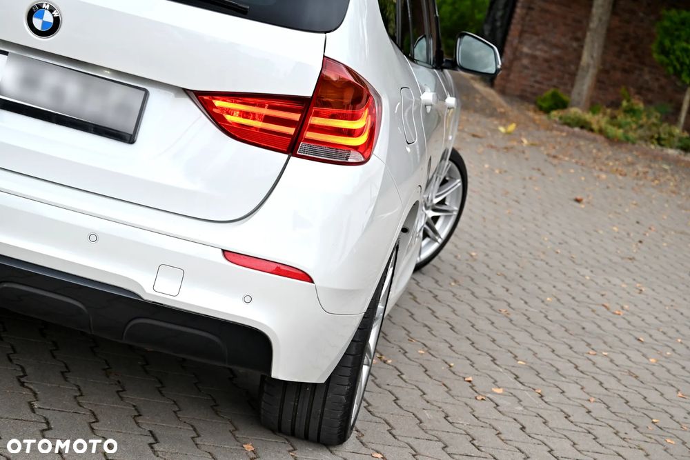 BMW X1 sDrive20d Sport Line - 23